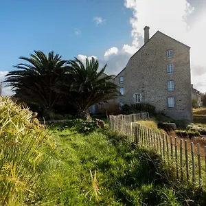 https://le-moulin-du-couffon-kerlouan.inbrittany.com