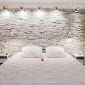 https://marseillecity.fr-provencehotel.com
