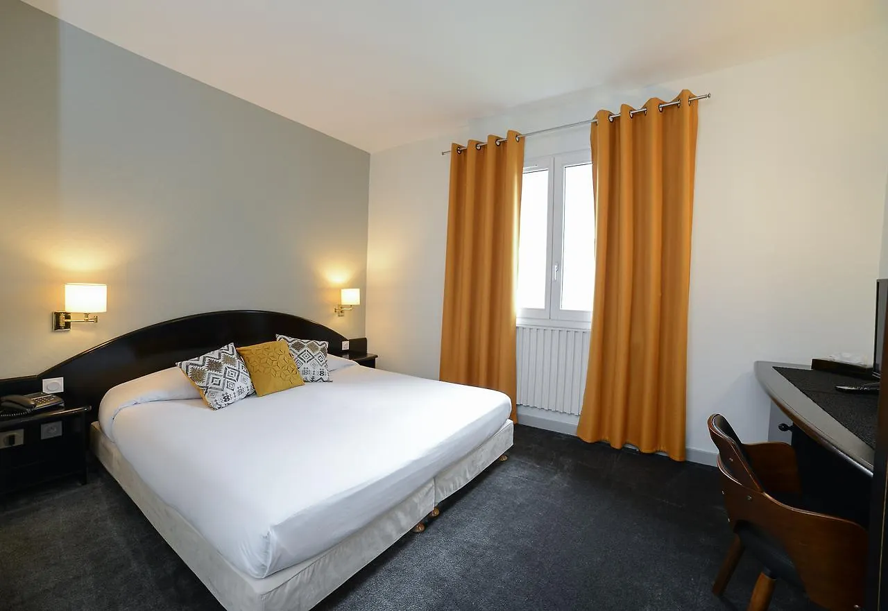 Hotel Novalaise Plage